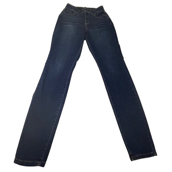 Jeans Stretchy Mid-Rise Straight Cut Size 12Fashion To Figure Perfect Condition - Picture 1 of 16